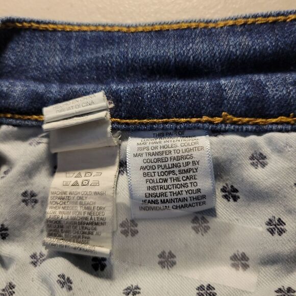 Lucky Brand " Brooke Boot " Women's 8/29 jeans Pre-owned - Picture 4 of 5